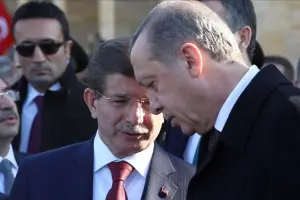 Manifesto ve kaybolan yıllar