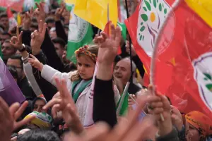 Seçimler ve DEM