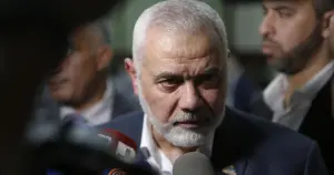 İsrail'in saldırılarında Hamas lideri İsmail Heniyye'nin 3 oğlu öldü