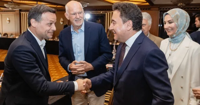 Ali Babacan, DİKTİO'nun davetlisi olarak gittiği Atina’da konuştu