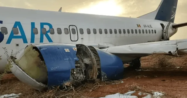 Senegal'de Boeing 737 uçağı kalkış sırasında düştü