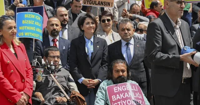 Engellilerin Haklarına Erişim Platformu: "Engelli Bakanlığı istiyoruz"