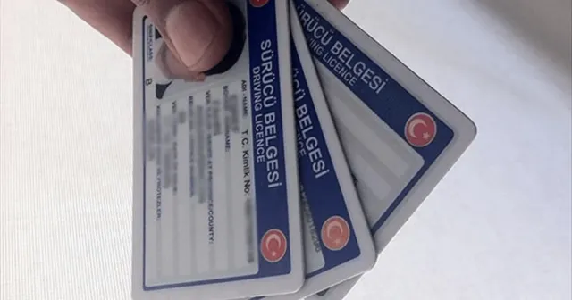 Eski tip ehliyetler yıl sonunda geçersiz hale gelecek