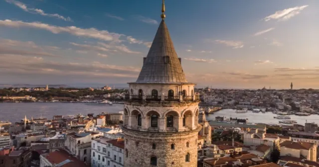 Galata Kulesi tekrar ziyarete açılıyor