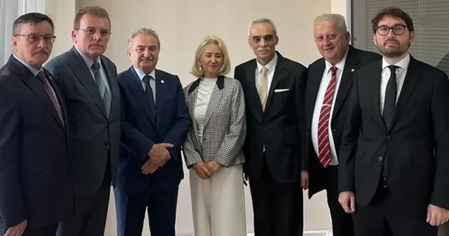 5 siyasi parti 'Kurtuluş İttifakı'nı kurdu