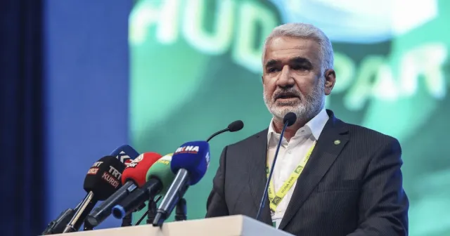 Zekeriya Yapıcıoğlu: "Yeni anayasaya ihtiyaç var"