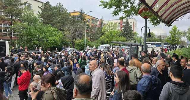 Ankara'da sağanak nedeniyle bazı metro istasyonları hizmet dışı kaldı