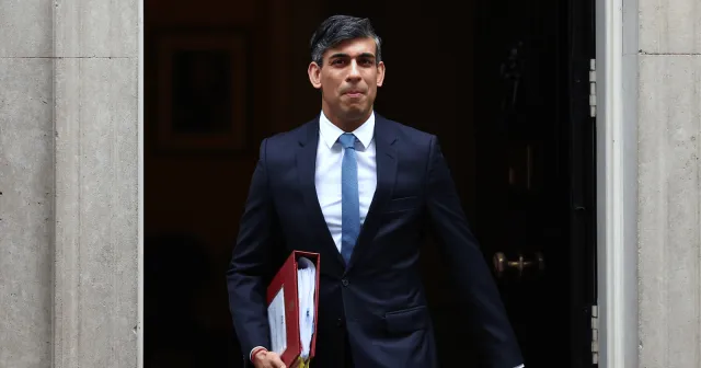 Rishi Sunak 4 Temmuz'da erken seçim çağrısı yaptı