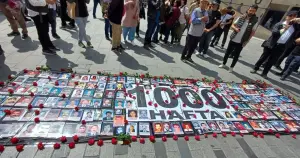 Cumartesi Anneleri 1000 haftadır kayıplarını arıyor