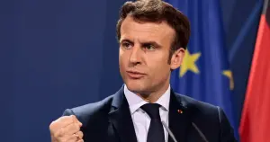 Emmanuel Macron: "Yeni Kaledonya'da olağanüstü hal ilan edilsin"