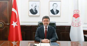 Bakan İbrahim Yumaklı sokak hayvanlarıyla ilgili açıklama yaptı