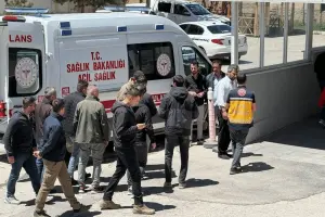 Van Başkale'de askeri araç devrildi: 6’sı ağır 11 yaralı