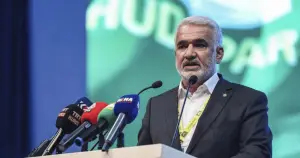 Zekeriya Yapıcıoğlu: "Yeni anayasaya ihtiyaç var"