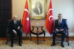 Özgür Özel ve Devlet Bahçeli görüşmesi sona erdi