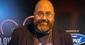 Şef Somer Sivrioğlu’nun yargılandığı duruşma ertelendi