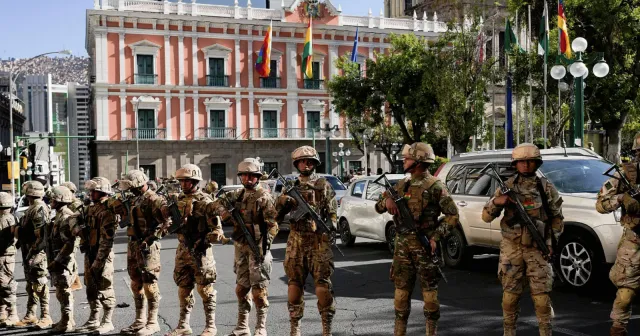 Bolivya'da darbe girişimi oldu, darbeci komutanlar görevden alındı