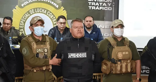 Bolivya'da "darbeye teşebbüs" suçlamasıyla 3 komutan tutuklandı