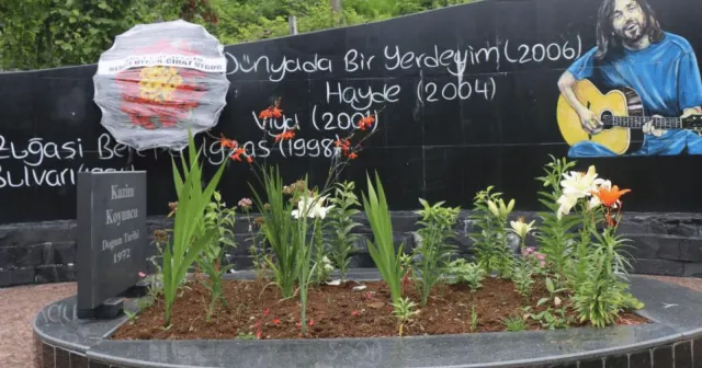 Kazım Koyuncu mezarı başında anıldı