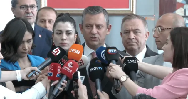 Özgür Özel, gazetecilerin sorularını yanıtladı