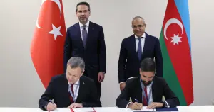 Azerbaycan ile Türkiye arasındaki doğalgaz anlaşması uzatıldı