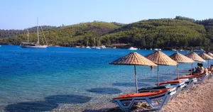 Akbük Plajı ücretsiz oldu