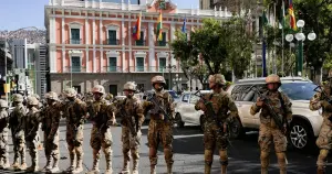 Bolivya'da darbe girişimi oldu, darbeci komutanlar görevden alındı