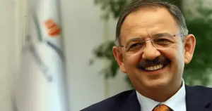 Mehmet Özhaseki bakanlıktan istifa etti, vakıf kuracak