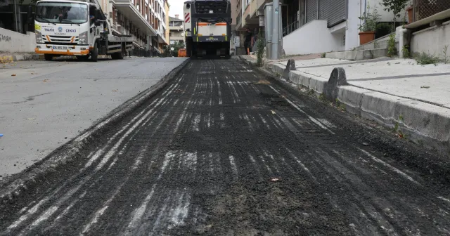 Eyüpsultan'da cadde ve sokaklarda yenileme çalışmaları sürüyor