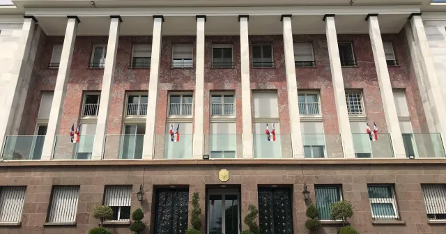 Fransa Büyükelçiliği: MEB ile sürekli iletişim halindeyiz