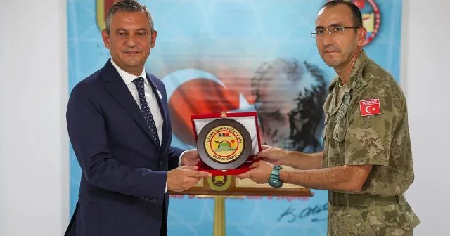 Özgür Özel, Bosna Hersek Türk Temsil Heyet Başkanlığını ziyaret etti