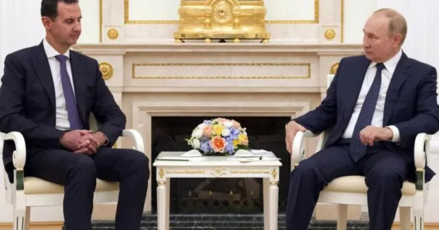 Putin ile Esad Moskova'da bir araya geldi