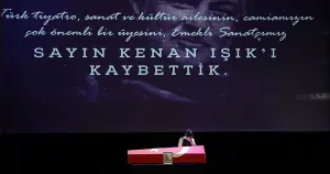 Sanatçı Kenan Işık için AKM'de tören düzenlendi
