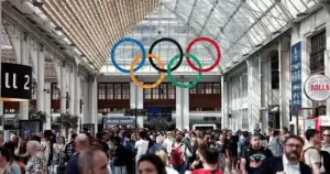 Olimpiyatlar'ın açılış töreni öncesi tren hatlarına saldırı