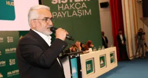 Zekeriya Yapıcıoğlu HÜDA PAR genel başkanlığına yeniden seçildi