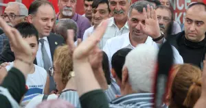 CHP'den Eti Krom'daki greve destek