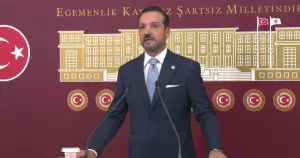 Kürşad Zorlu: Sığınmacı sorunu çözülmeli