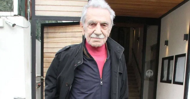 Aydemir Akbaş hayatını kaybetti