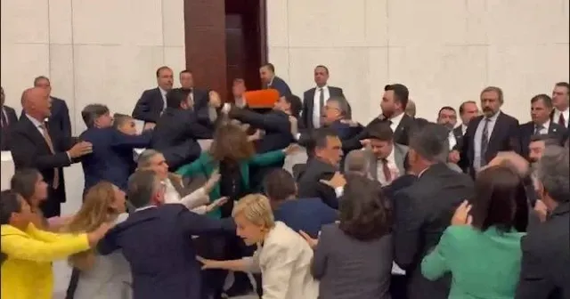 Meclis'teki yumruklu kavgada DEM Partili Koçyiğit'in kaşı yarıldı