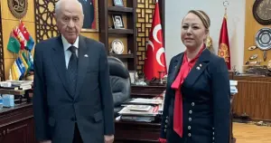 MHP MYK üyesi Aysun Bay görevinden istifa etti