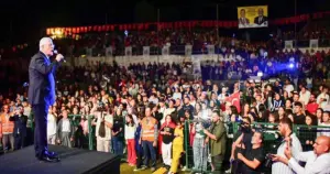 Müsavat Dervişoğlu, Diyanet İşleri Başkanı Ali Erbaş'a istifa çağrısı yaptı
