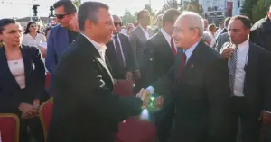 Özgür Özel'in, Tüzük Kurultayı konusunda Kılıçdaroğlu ile görüşmesi bekleniyor