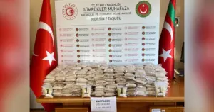 Taşucu ve Çeşme limanlarında yüklü miktarda uyuşturucu ele geçirildi