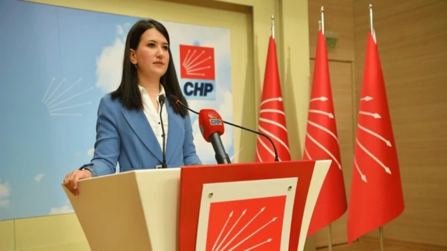 Gökçe Gökçen,  Yılmaz Tunç'un açıklamasına tepki gösterdi
