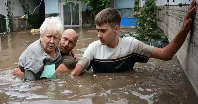 Avrupa’da sel felaketi nedeniyle ölenlerin sayısı 8’e yükseldi