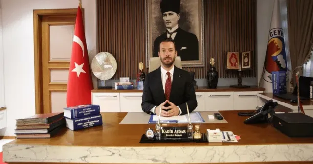 Ceyhan Belediye Başkanı Kadir Aydar'a siyasi yasak geldi