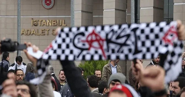 Gezi Parkı olaylarına ilişkin Çarşı taraftar grubu üyelerinin yargılandığı dava ertelendi