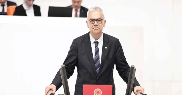 Kayıhan Pala: "Sağlık çalışanlarına sunulan yemeklerinin kalitesi artırılmalı"