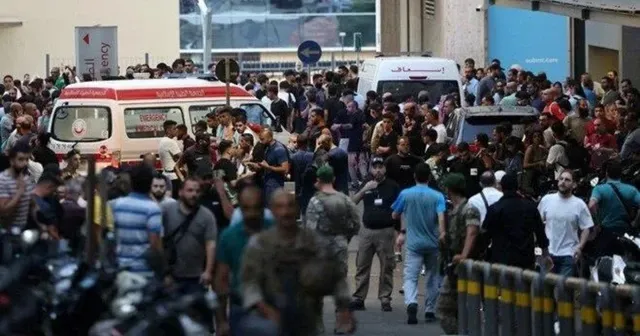Lübnan'da çağrı cihazlarının ardından el telsizleri patlatıldı