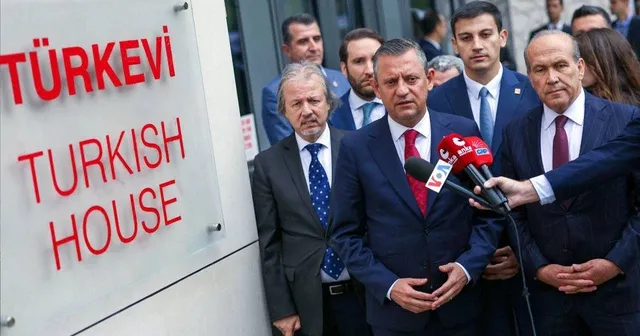 Özgür Özel New York'taki Türkevi’ni ziyaret etti