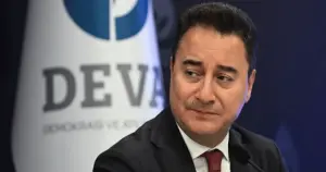 Ali Babacan, Meclis’te grup kurmak için görüşme yaptıklarını belirtti